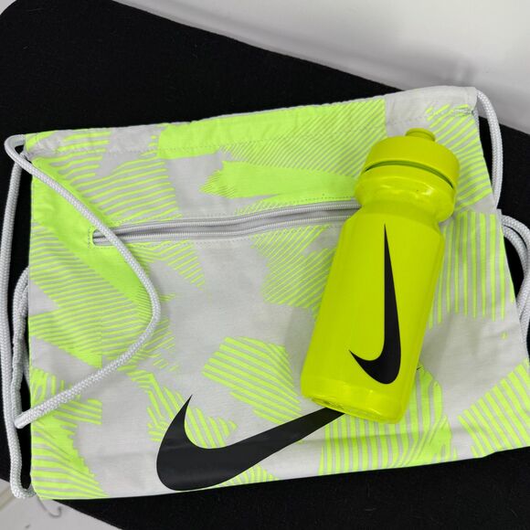 Nike Drawstring Backpack neon Water Bottle cinch top graphic print - Picture 8 of 9
